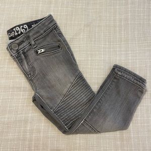 Baby Gap girls jeans. Size 3, gray.